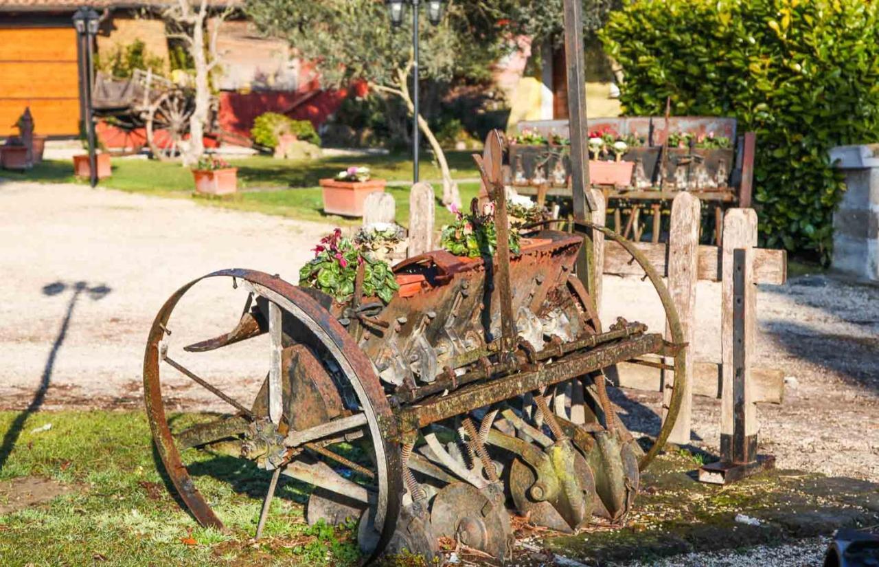 Agriturismo La Melazza Rome Buitenkant foto